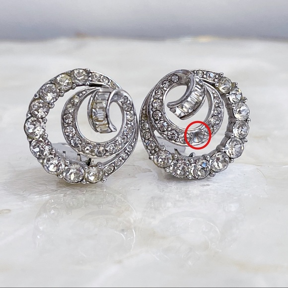 Boucher Estate Rhinestone Statement Clip Earrings - Picture 7 of 11